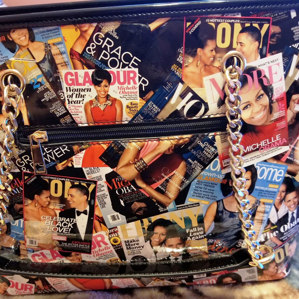 Handbags Bow Accent Magazine Print